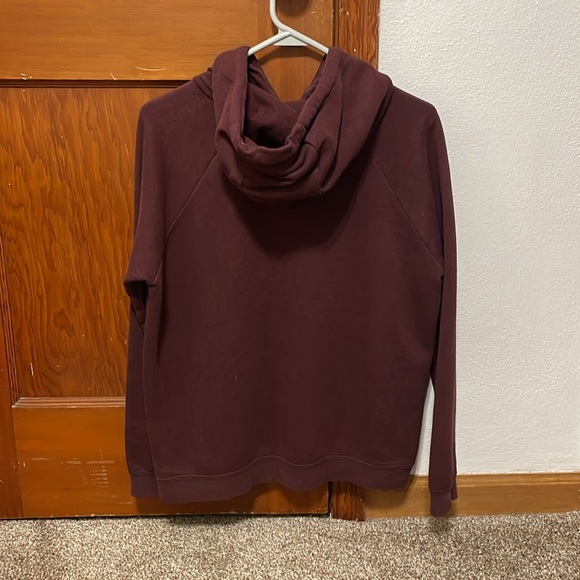 Sweatshirt - Picture 7 of 7